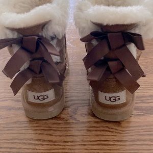 Girls Ugg boots